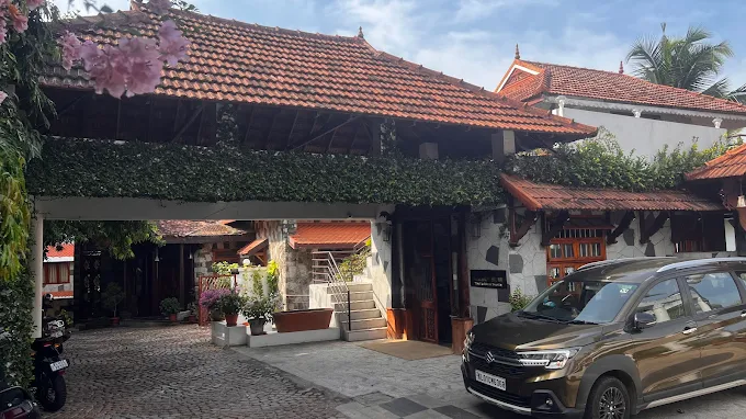 kausalya home stay Suites